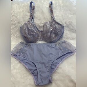 Bra and panty set, NEW